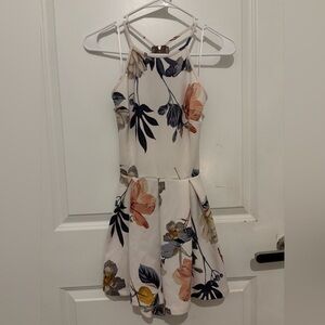 Windsor Floral halter top romper Women’s small